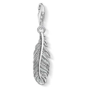 Jewellery: C/Club Feather