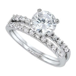 18ct White Gold Lab Diamond Ring Set