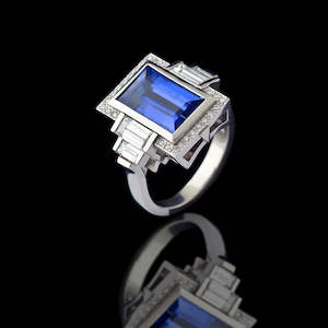 Sapphire baguette Deco Ring