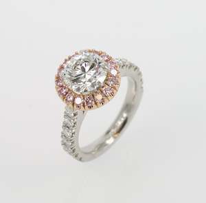 Jewellery: 2ct diamond cluster