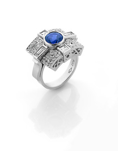 Jewellery: Deco Blue