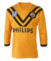 Sporting equipment: Balmain tigers retro tee