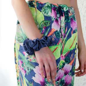 Silk Scrunchie Navy