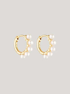 Wake Pearl Huggie Earrings G