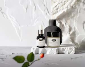 Cosmetic manufacturing: Rosehip Regenerative Duo