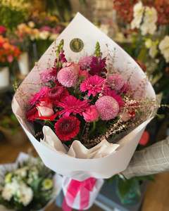 Florist: Reds and Pinks Bouquet