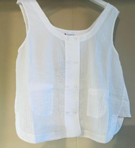 Womenswear: Transit Pa Such  POCKET  VEST