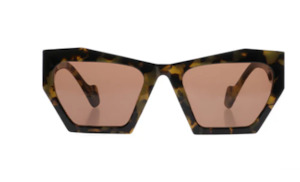 Womenswear: AGE EYE WEAR MAGENTA FROMAGE TORT