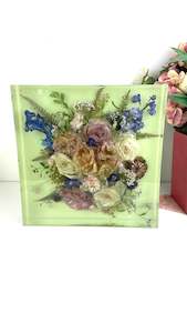 Dried flower: 300x300mm floral block - Brights with Pistachio background