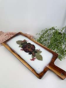 Pressed flower wooden tray/charcuterie board