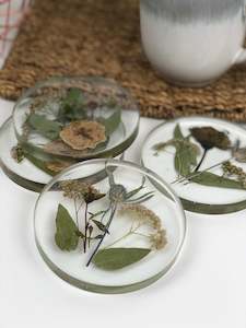 Pressed flower round coasters