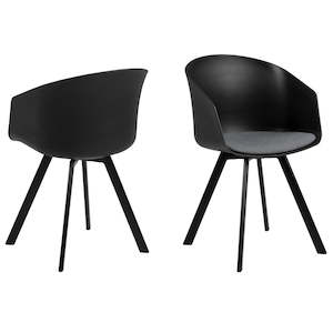 Furniture: MOON CHAIR BLACK