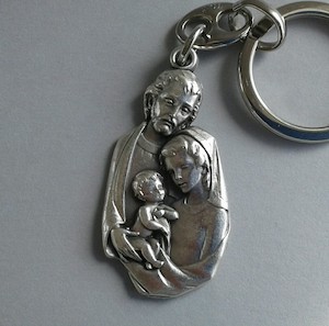 Keyring – Holy Family Family Life Catholic Gifts