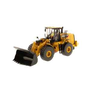 Scale Models: CAT 1:50 972M Wheel Loader - High Line Series