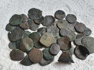 Antique: Lot of 45 uncleaned medieval Spanish coins 1500-1800 AD (metal detector finds)