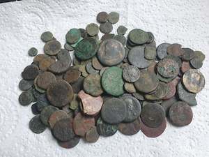 Antique: Lots of 20 Uncleaned Roman coins