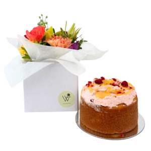 Mothers Day: Posy With A Cake (URGENT COURIER DELIVERY ONLY)