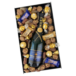 Luxury Gifts: Pop The Bubbly