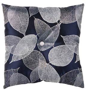 Reynold Square Cushion