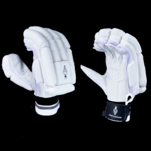 Sporting equipment: Centurion Carbon Elite White Batting Gloves