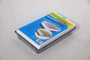 Wholesale trade: Parasene Self Watering Propagation Tray