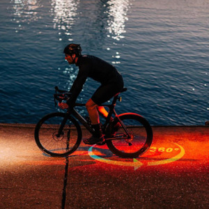 Lights Tech: Magic Shine SeeMee 300 Lumen Rear Light