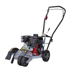 Agricultural machinery or equipment wholesaling: Masport Lawn Edger - Briggs & Stratton Engine