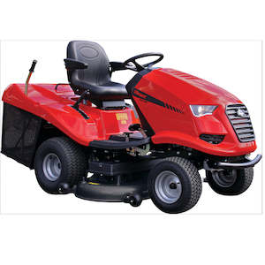 Agricultural machinery or equipment wholesaling: Masport S220 122HD, 48" Catching Ride On Mower