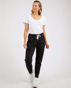 Elm Wash Out Lounge Pant Black