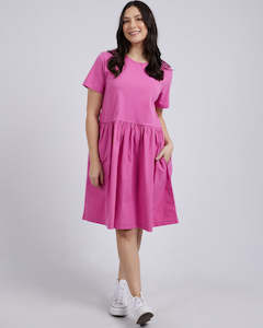 Gift: Elm Nahla Dress Super Pink