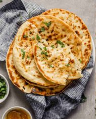 Restaurant: Garlic Naan