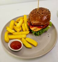 Classic Chicken Burger