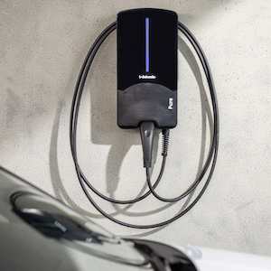 Electric Vehicle Charger: Webasto Pure