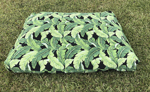 Outdoor All Weather Dog Bed (Unfilled) - Jungle Leaves