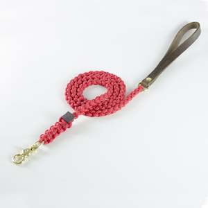 Pet: Touch of Leather Leash - Lipstick