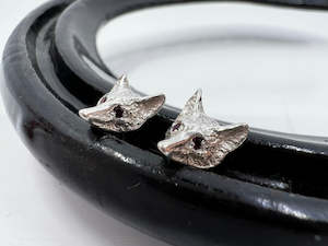 Direct selling - jewellery: Fox Head Studs with Ruby Gemstone Eyes | Small