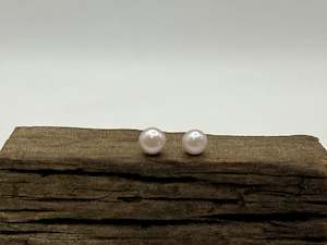 Freshwater Pearl Stud Earrings | Pink | Small 7.5mm