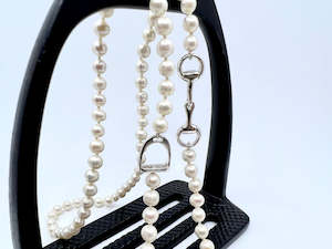 Freshwater Pearls with Small Snaffle and Stirrup