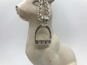 JUMBO Stirrup Pendant | Diamonds