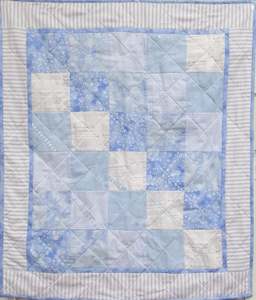 Books: Fun Funky & Fantastic Quilt Pattern - Baby Blue