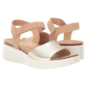 ECCO FLOWT WEDGE CORK PURE WHITE GOLD