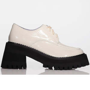 Shoe: MINX BOSS IVORY CRINKLE PATENT