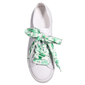 MINX BOLD FLORAL MINT LACES