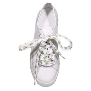 MINX LOTUS FLOWER LACES WHITE