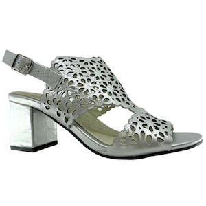 Shoe: BRESLEY SWEEPER SILVER CRUSH