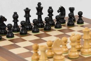 Black Universal Chess Set with Teak Board. 95mm King