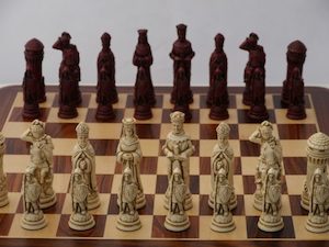 Berkeley Chess Camelot Chessmen Cardinal Red