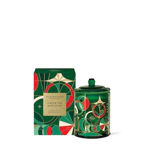 Under The Mistletoe Candle 380g X24