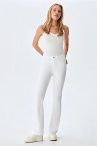 Clothing: Novi Jean - White