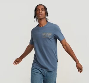 Topography Chest GR Slim Tee - Avio